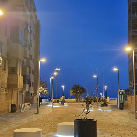 Apartamento En Paseo Maritimo Almería Buitenkant foto