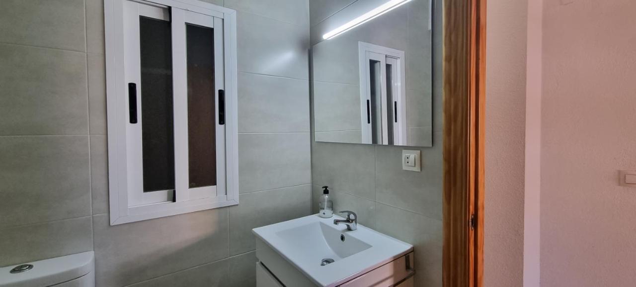 Apartamento En Paseo Maritimo Almería Buitenkant foto